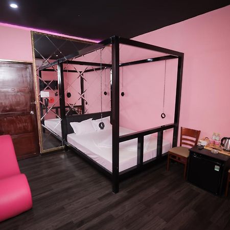 Dubai Luxury Hotel & Massage Can Tho Buitenkant foto